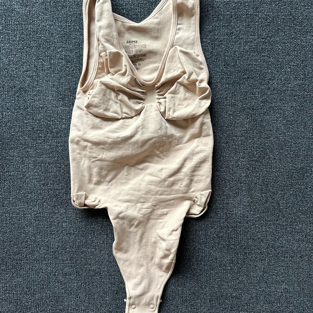 SKIMS Light Beige Ruched Bodysuit